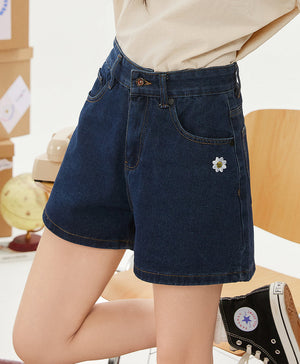 Smiling Every.wear Denim Shorts