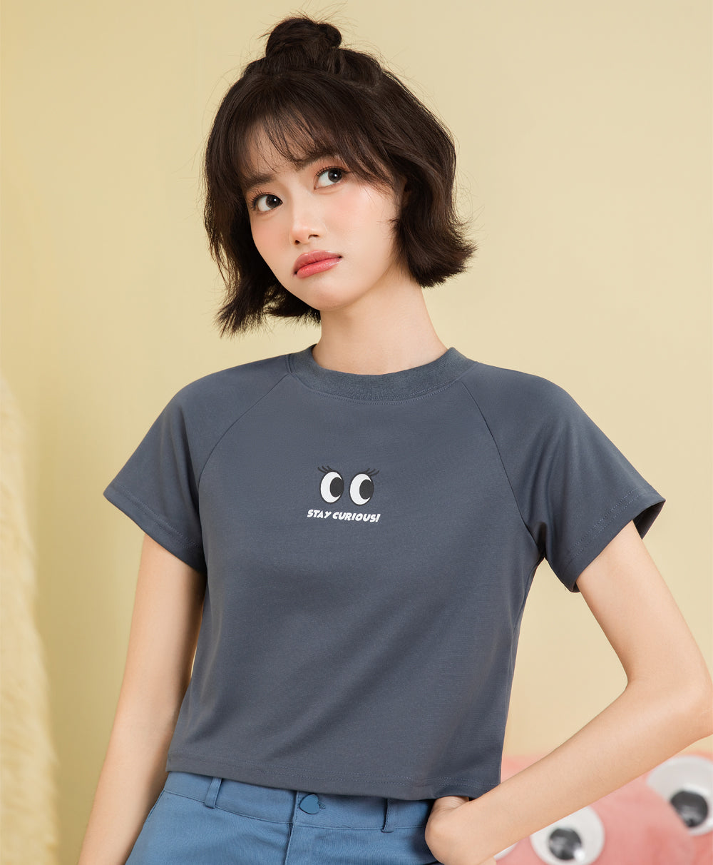 Peekaboo Relaxed Fit Raglan Crop Tee