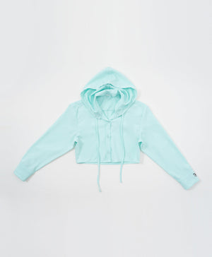 Peekaboo Convertible Collar Crop Shirt