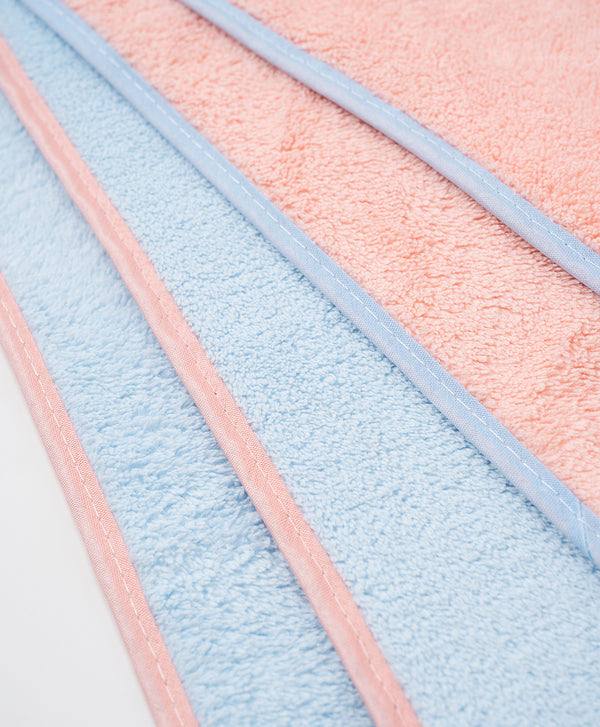 Meowndering Cookies Polyester Bath Towel (1pc)