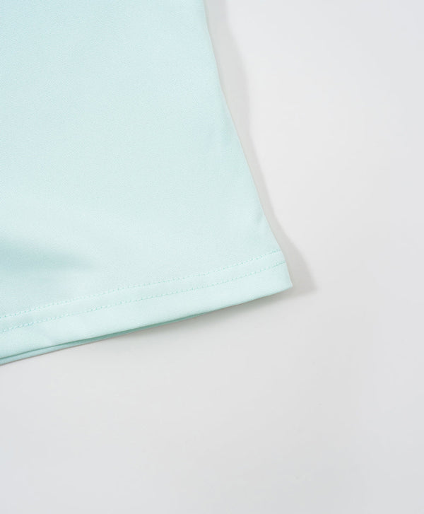 Peekaboo Relaxed Fit Raglan Crop Tee