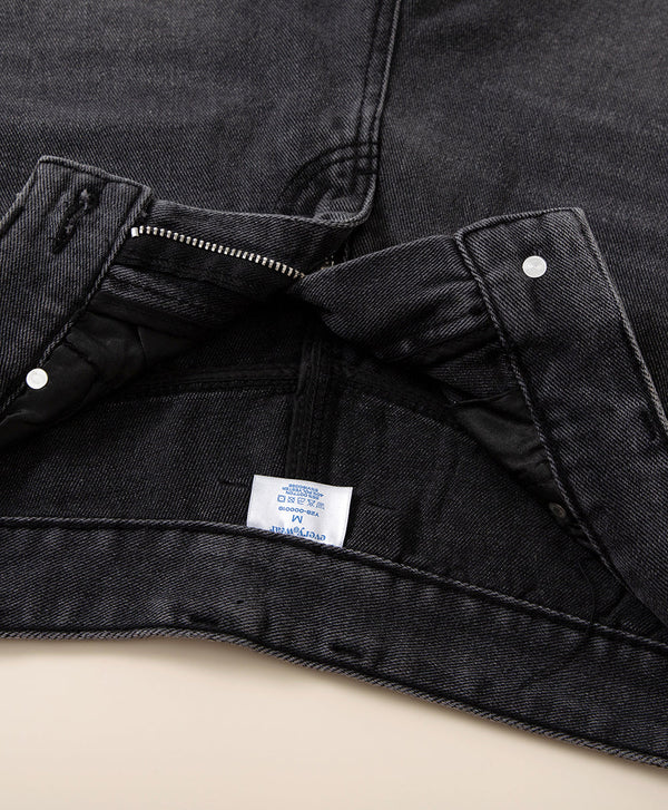 Smiling Every.wear Denim Shorts