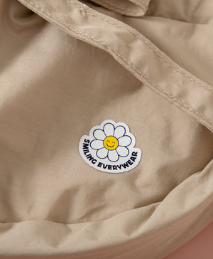 Smiling Every.wear Ribbon Drawstring Shoulder Tote